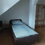 Racinska Hospudka Lägenhet *